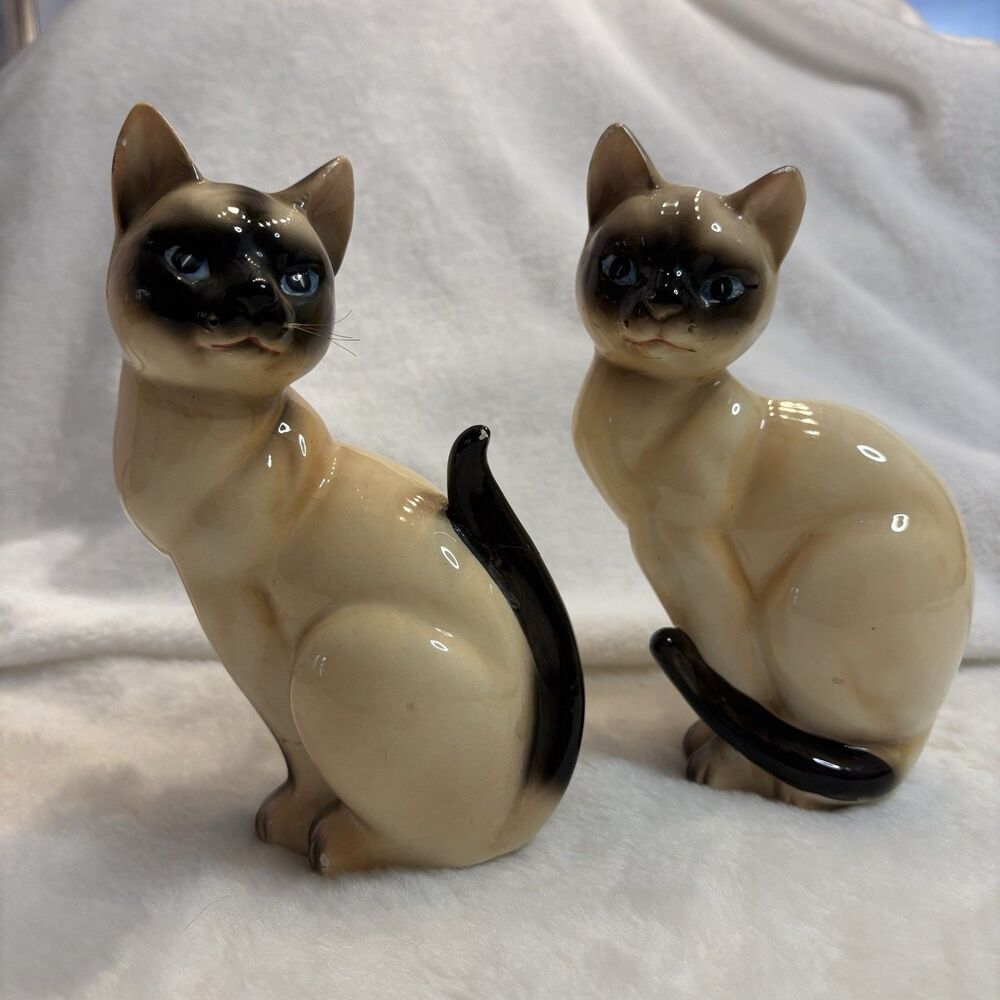 Mid Century Vintage Ceramic Siamese Cats By Marco Made In Japan Set Of 2